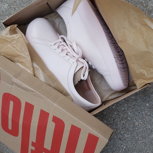 Fitflop Rally Sneakers in "Rose Foam", size 9 (US) - Picture 8 of 8